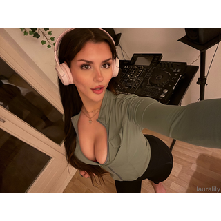 bambibrookss_1389220662_source.png