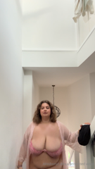 806739937_far-too-many-stairs-in-this-house_0.m4v