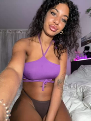 AlyssaHottv__2025-11-23_06-51-27_402.mp4