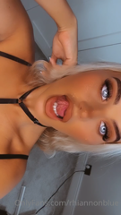 39914395_which-tongue-action-boomerang-do-u-prefer-1-or-2-comment-be_0.mp4