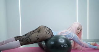 SOLY_YOGA_2023_07_08_FULL_BODY_YOGA_RELAXING_STRETCHING_VISUAL_RELAX.mp4