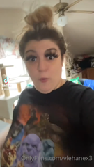 572383298_dont-worry-theres-titties-in-this-post-i-just-had-a-busy_1.mp4